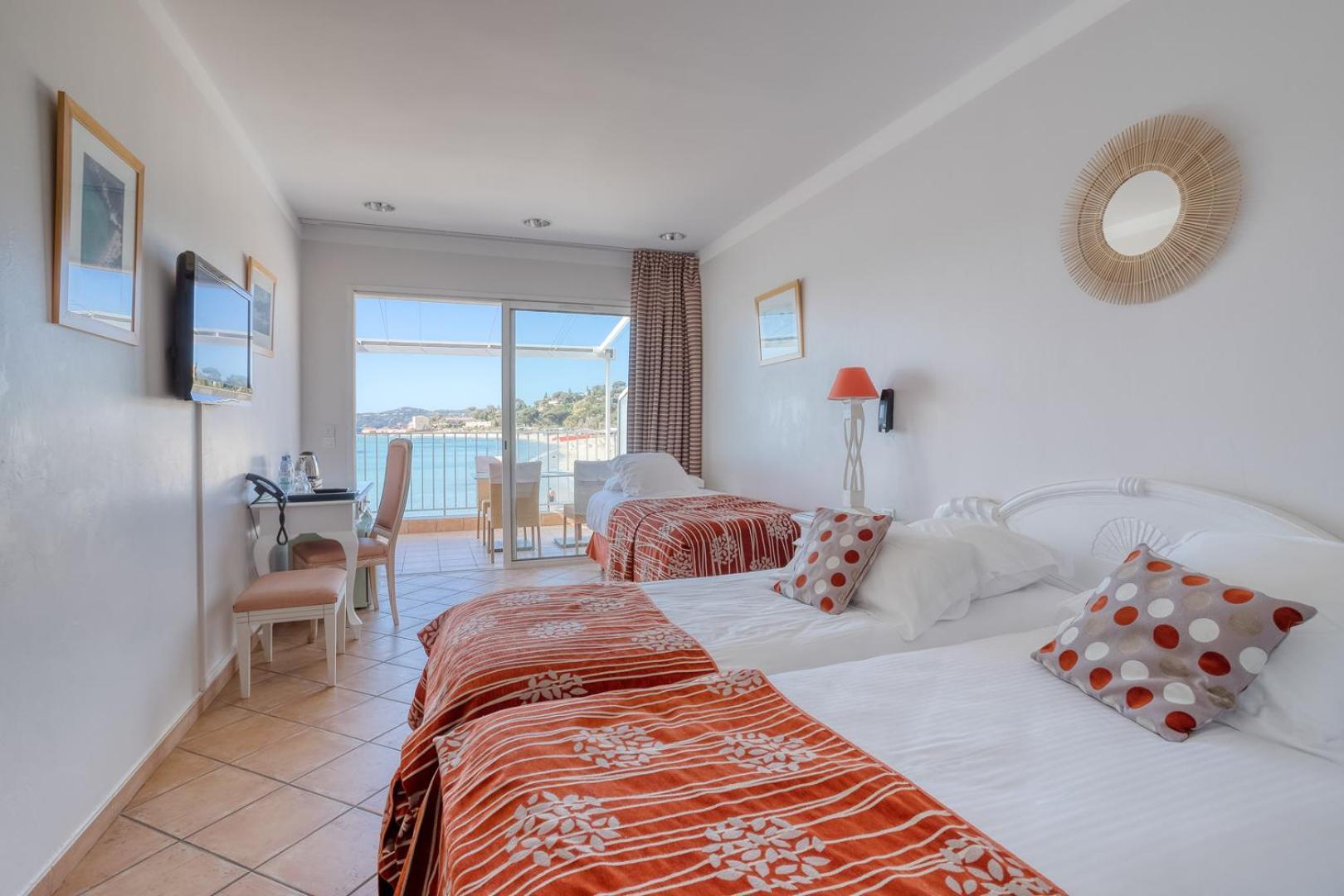 Roc Hotel - Hotel 4 Etoiles Les Pieds Dans L'Eau Le Lavandou Dış mekan fotoğraf