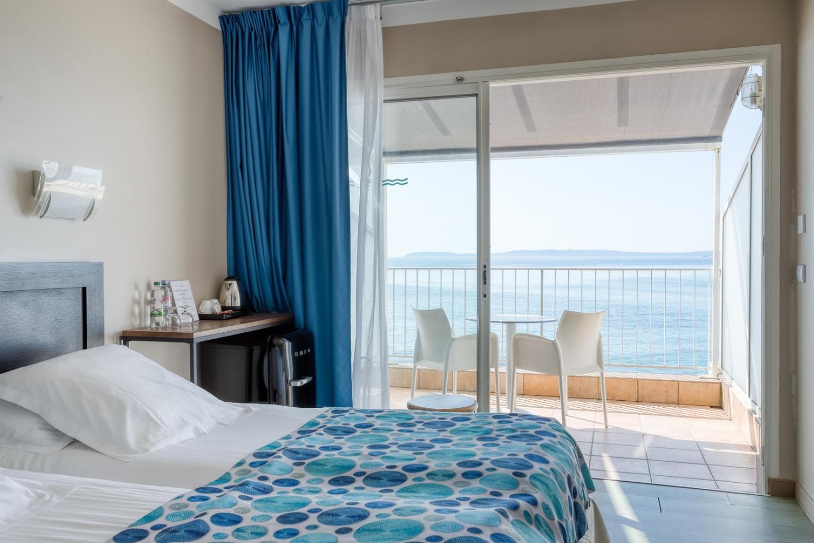 Roc Hotel - Hotel 4 Etoiles Les Pieds Dans L'Eau Le Lavandou Dış mekan fotoğraf