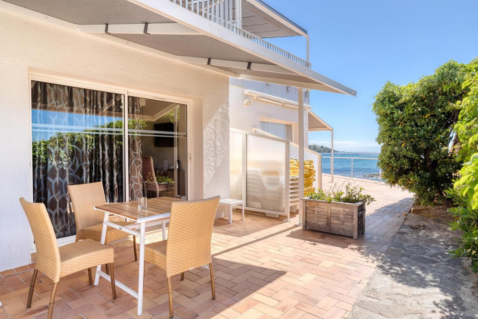 Roc Hotel - Hotel 4 Etoiles Les Pieds Dans L'Eau Le Lavandou Dış mekan fotoğraf
